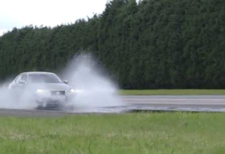 Longitudinal Hydroplaning test